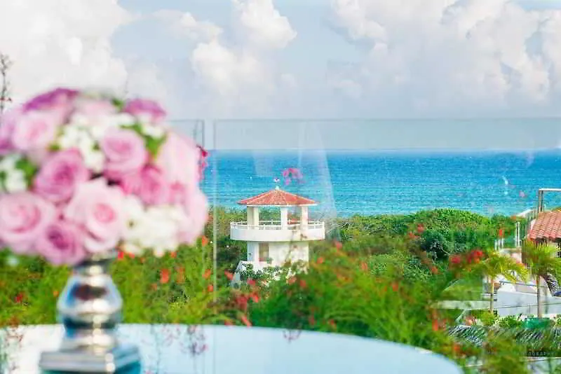 Live Aqua Boutique Resort Playa Del Carmen 5*,